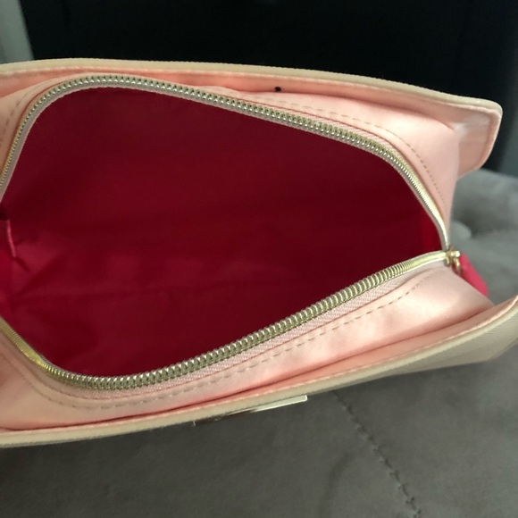 Bvlgari makeup bag - Picture 4 of 4